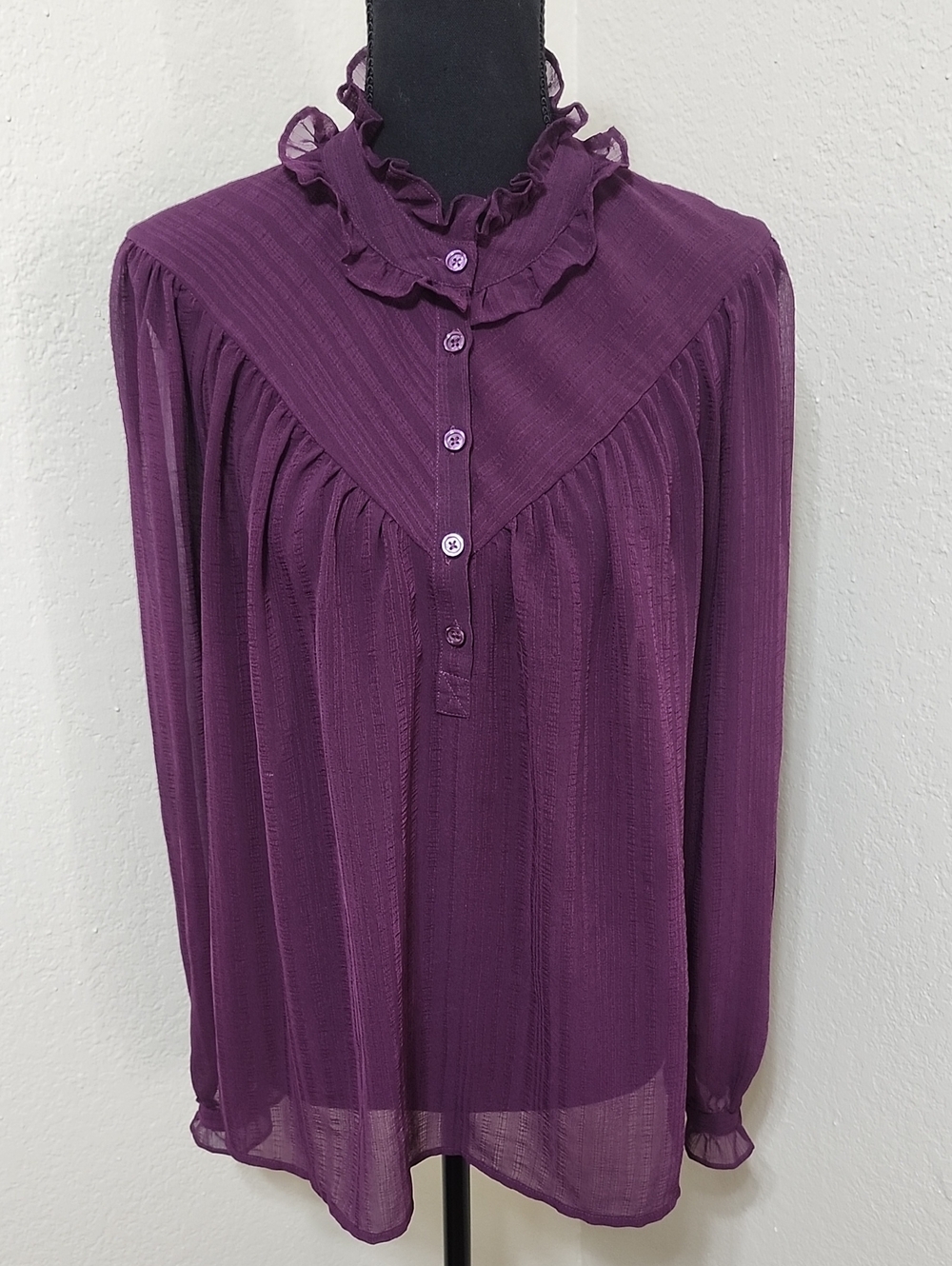 Who What Wear Semi-Sheer Plum Long Sleeve Pleated Blouse Size L
